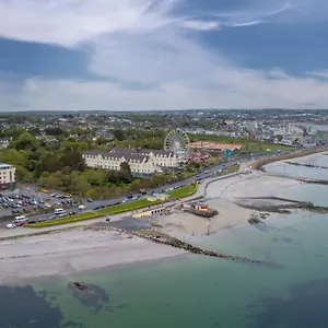 Hotel Salthill